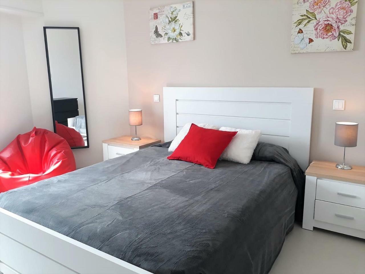 Abmar- Por-Do-Sol, Vista Mar, Remodelado, Wifi, 80Mt Praia Quarteira Exteriör bild
